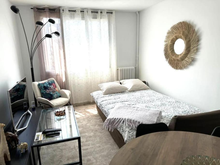 - Fresnes Fresnes (Val-de-Marne)